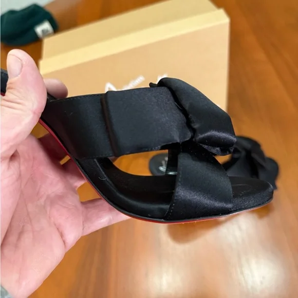 Christian Louboutin Matricia 100 Satin Bow Heels color Black size 38 - Picture 6 of 14